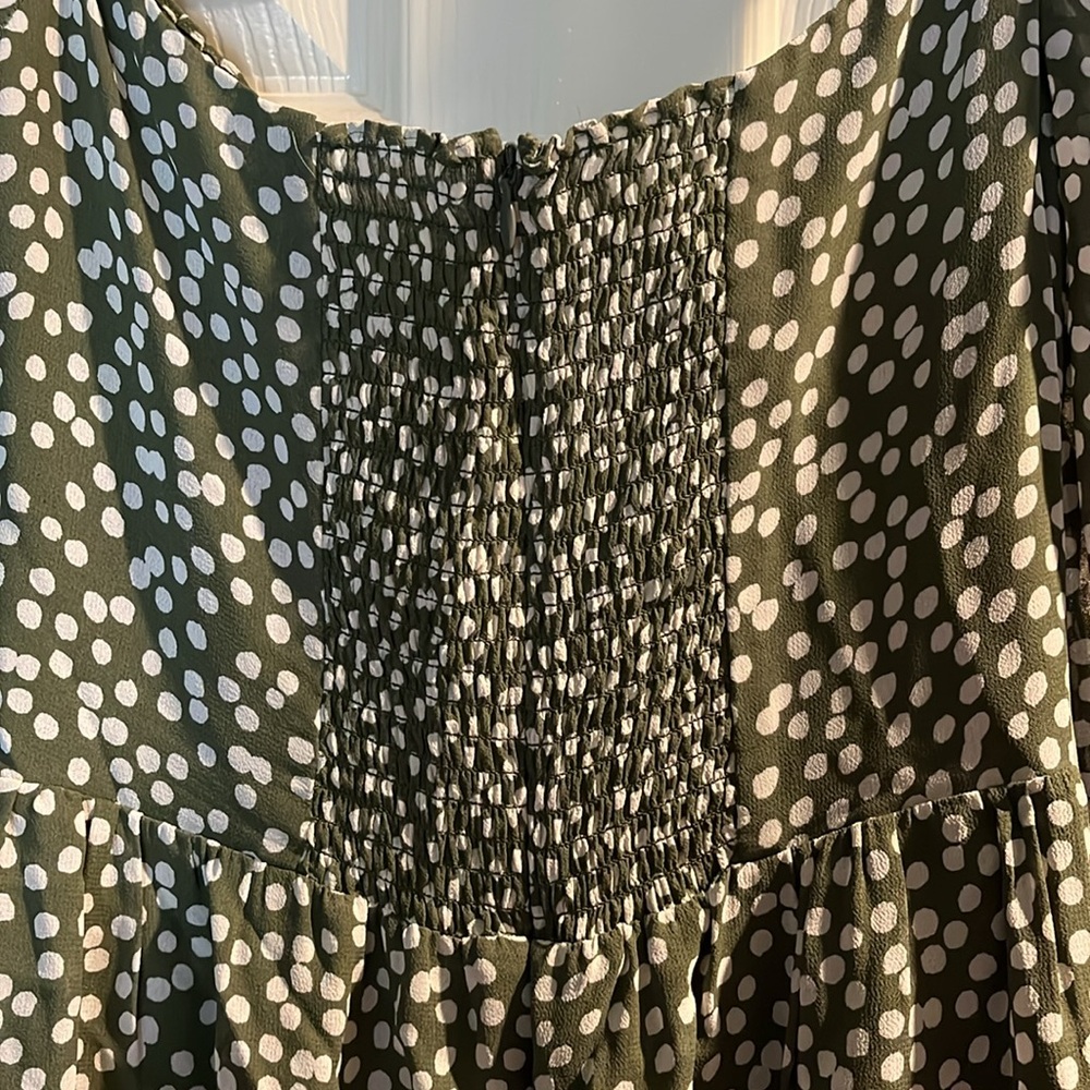 Reformation dress size 6 - Picture 6 of 6
